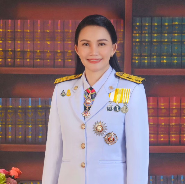 รูปถ่ายของ นางวรกร ตรีเดช